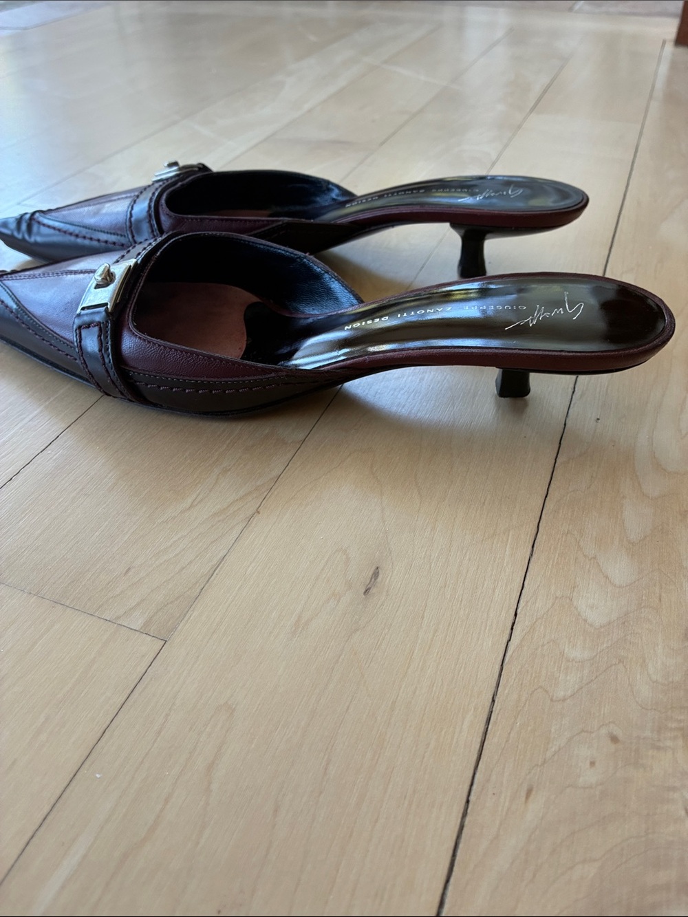 Vintage Giuseppe Zanotti Burgundy Pointed Leather Slip-On Mules/Kitten Heels - Picture 6 of 16